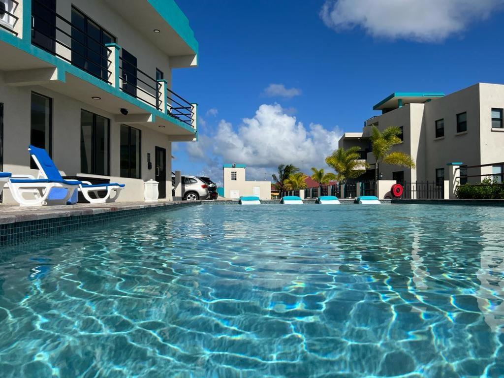Hillsboro Condominiums バセテール エクステリア 写真