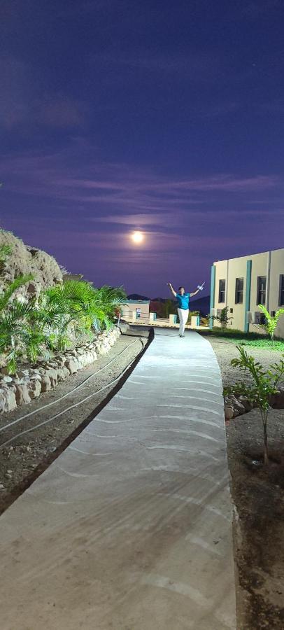 Hillsboro Condominiums バセテール エクステリア 写真