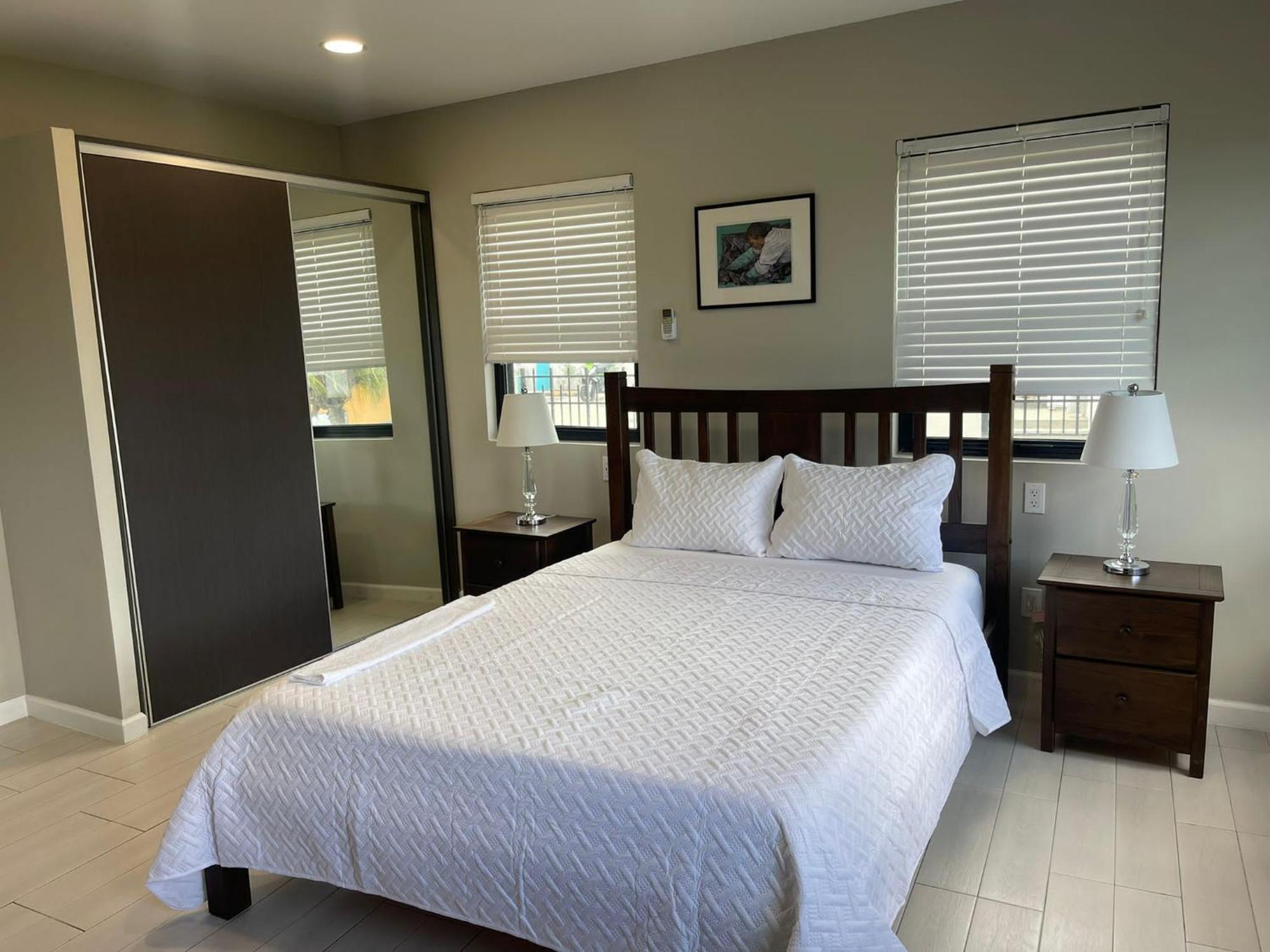 Hillsboro Condominiums バセテール エクステリア 写真